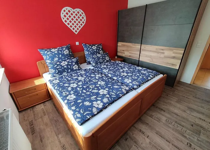 公寓 Karin 65355 *